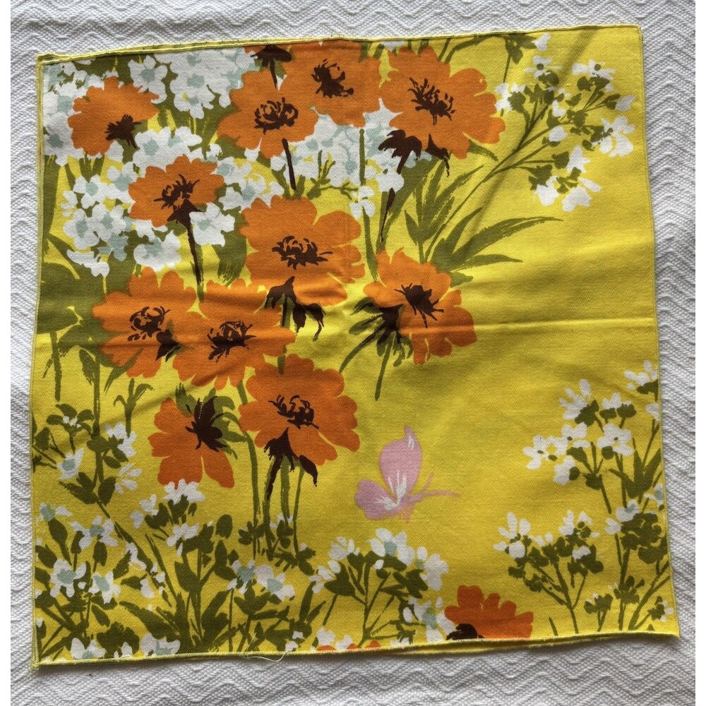 Set Of 6 VTG Cloth Napkins Retro MCM 60’s / 70’s Yellow Floral Pink Butterflies